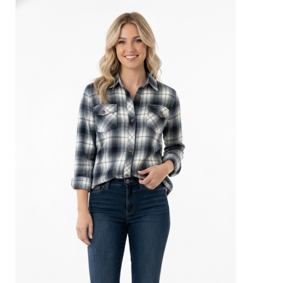 Millenium blue Plaid Button-Up Shirt size xsmall/small - Picture 6 of 6